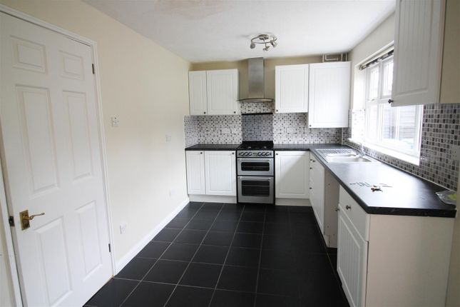 19, Constable Way, Sandhurst photo 4