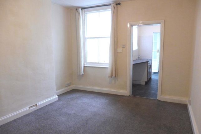 66, West Parade, LINCOLN photo 4