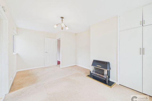 17 Lyndale Road, Newton Abbot photo 2