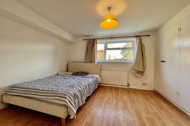 Flat 1, 3 New High Street, Headington, Oxford photo 5
