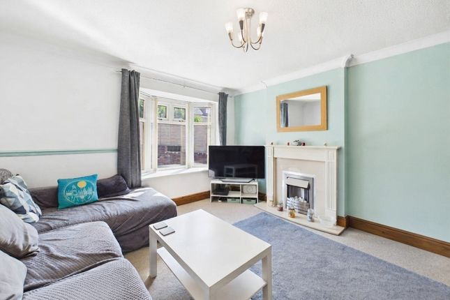 21, CHARNWOOD BANK, BATLEY photo 3