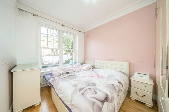 Ground Floor Flat, 137, Amesbury Avenue, London photo 4