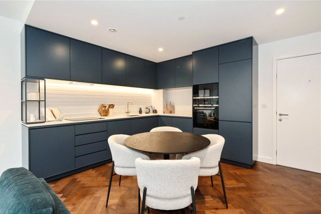 (E-06-06) Delamarre, Flat 36, Brent Cross Town, 10 Parkview Avenue photo 2