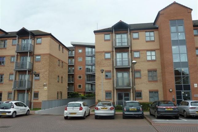 Flat to rent in Kentmere Drive, Lakeside, Doncaster