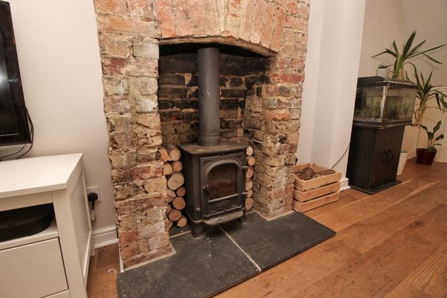 63, Station Road, Borough Green photo 3