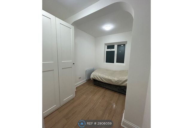 Pinner Road, Harrow photo 3