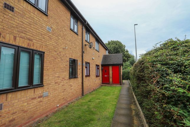 Thumbnail Maisonette for sale in Dudley Road West, Tipton