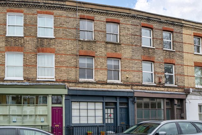 Upper Maisonette, 188, Dalling Road, London photo 2
