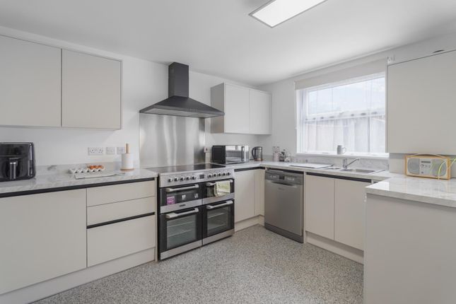 57, Ewart Road, London photo 2
