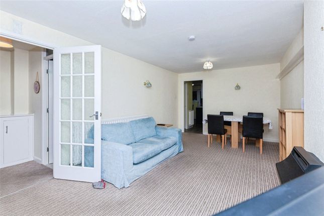 4, Ogwen Close, Leicester photo 2