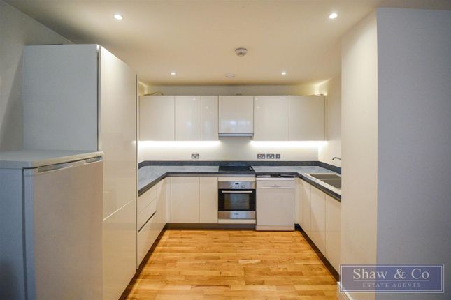 Topaz Apartments, 6, High Street, Hounslow photo 3