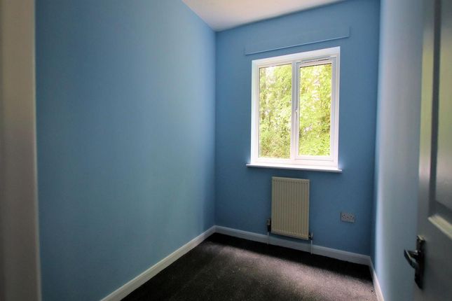 22, Wheeler Court, Armour Hill, Reading photo 5