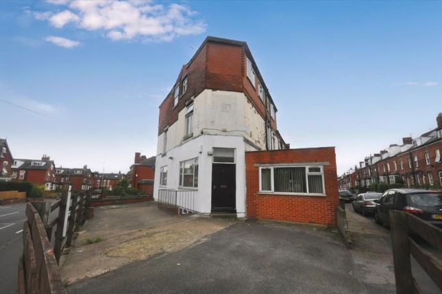 Thumbnail Property to rent in Beechwood Terrace, Burley, Leeds