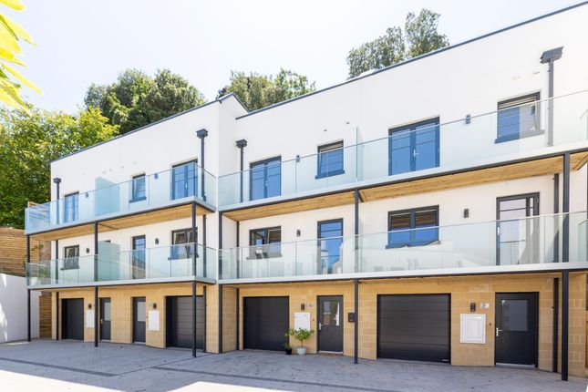 1 Cranworth Mews, La Vallee Des Vaux, Jersey photo 3