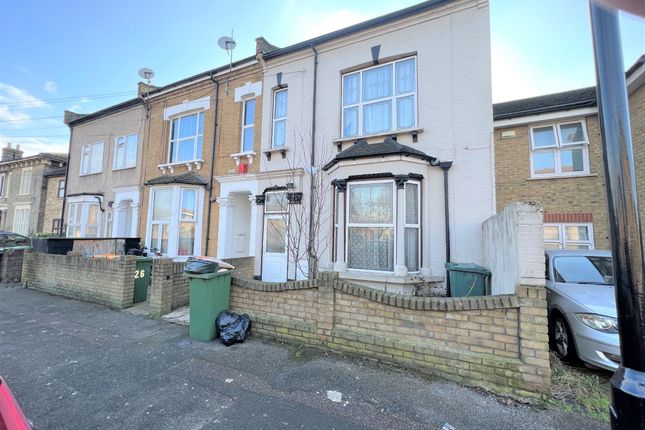 Thumbnail Terraced house for sale in Howards Road, London