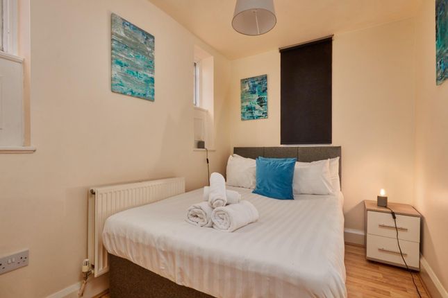 Flat 2, 429, Burton Road, Derby photo 4