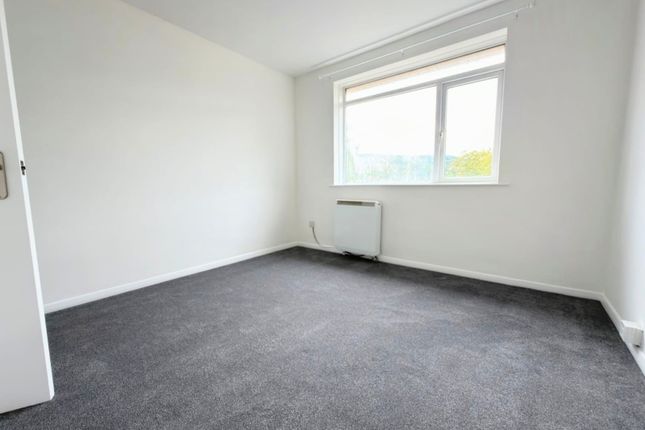 5 Forester Court, Bath photo 5