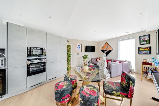 Flat for sale in Ebury Place, 1B Sutherland Street, London