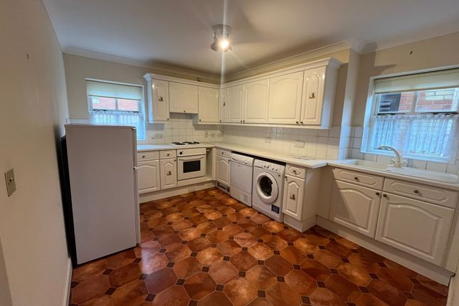 36, High Oaks, Michaelstowe Drive, Harwich photo 2