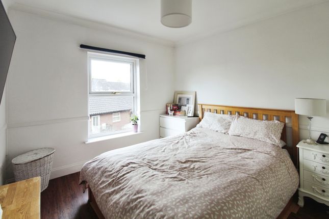 Flat for sale in Old Bakery Court, Coltishall, Norwich