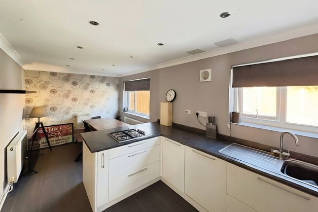 18, Stanton Road, Leicester photo 4