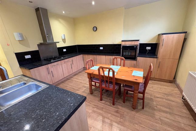 24-26, Ladysmith Road, Bradford photo 3