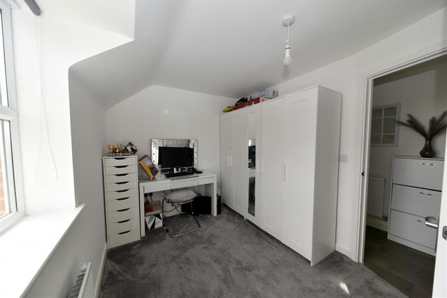 Flat for sale in Escelie Way, Birmingham