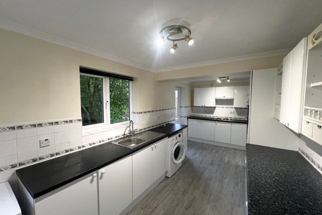 14, Bristol photo 2