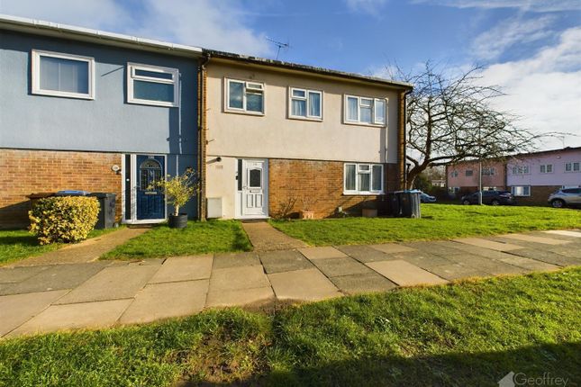 Thumbnail Property for sale in Tanys Dell, Harlow