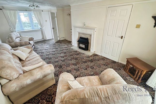 19, Dart Place, Staffordshire photo 2