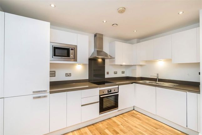 1 Canary View, 23, Dowells Street, London photo 4