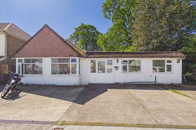 53, Ashford Avenue, Surrey photo 4