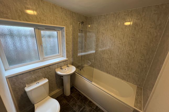 7, Brentwood Villas, Reynoldson Street, Hull photo 4