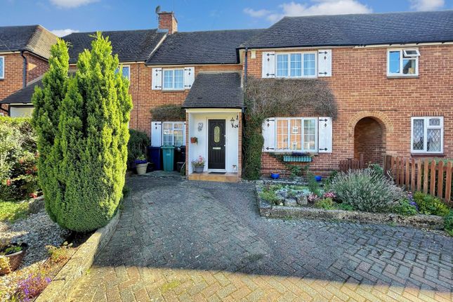Terraced house for sale in Hillside Close, Chalfont St Peter