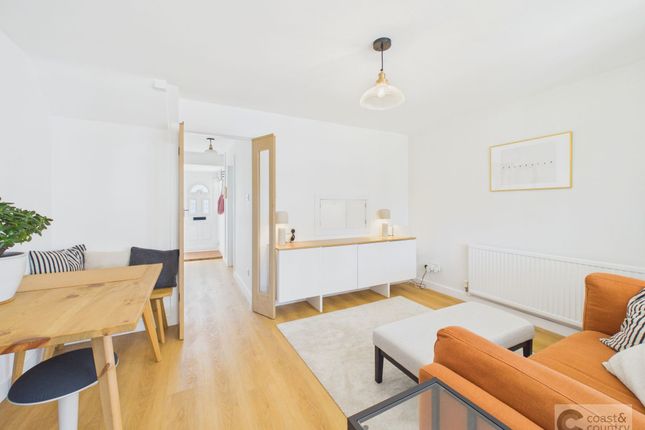 18 Lower Cannon Road, Newton Abbot photo 3