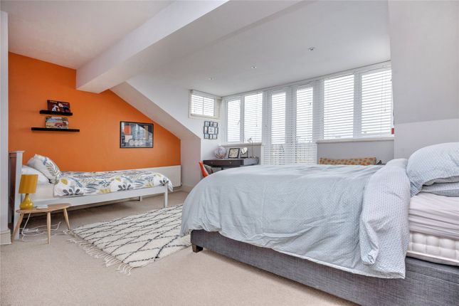 Flat for sale in Kings Gardens, Hove, East Sussex
