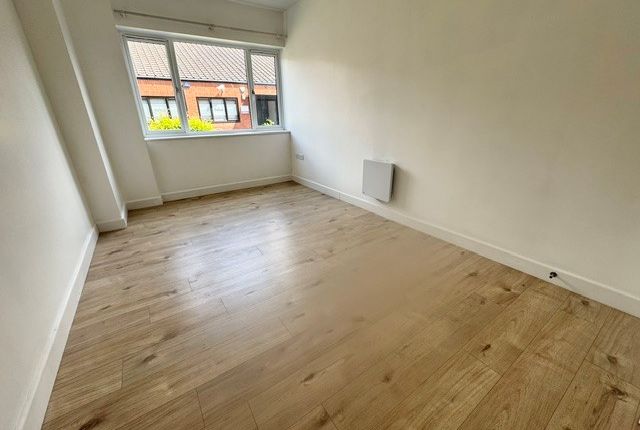 Flat 3 23, Walker Avenue, MILTON KEYNES photo 4