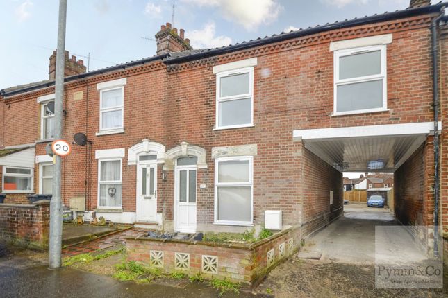 Terraced house to rent in Silver Road, Norwich