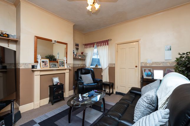 93, Sidney Street, Cleethorpes photo 3