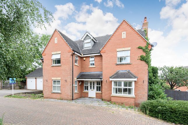 Thumbnail Detached house for sale in Barons Close, Kirby Muxloe, Leicester