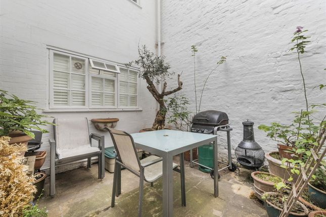 Thumbnail Flat for sale in Conway Street, Fitzrovia