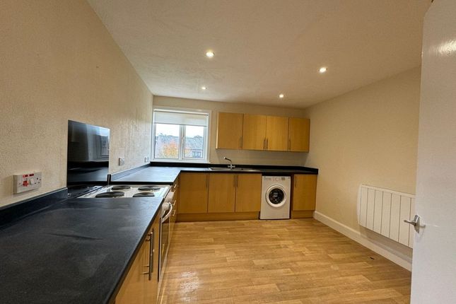 St. Valery Drive, Stirling photo 2