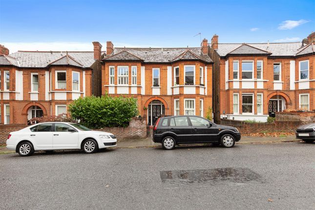 1-bed flat on Flat D, 110, Thornlaw Road, London, £350,000