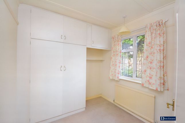 Detached house for sale in Brookside, Emerson Park, Hornchurch