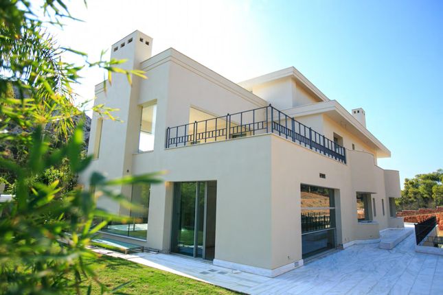 Town house for sale in Flemingk 44, Voula 166 73, Greece