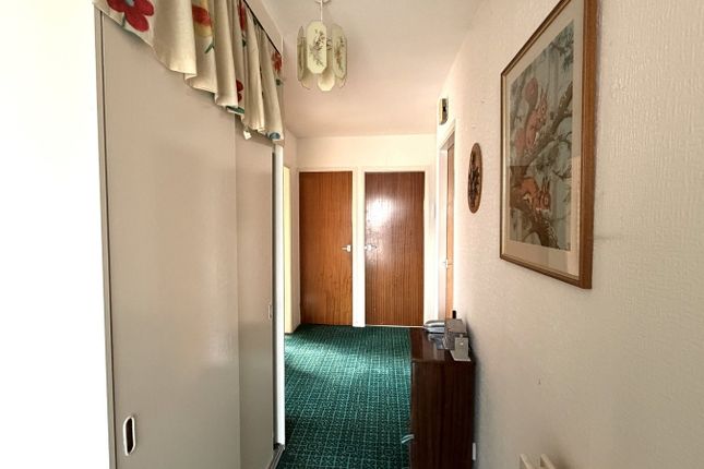 15, Harriers Green, Kidderminster photo 2