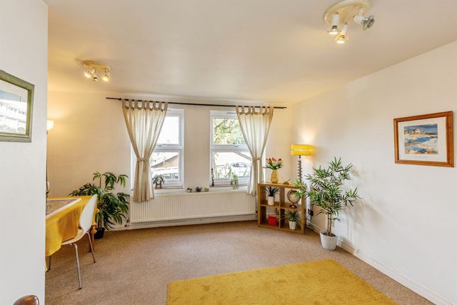 Flat 2, Royal York House, Royal York Villas, Bristol photo 4