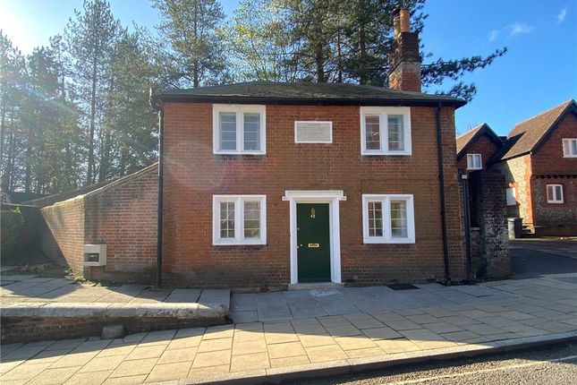 Thumbnail Property to rent in Romsey Road, Winchester