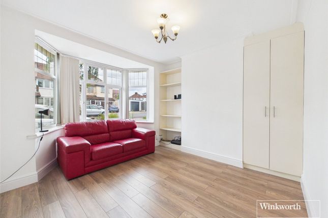 3, St. Pauls Avenue, Harrow photo 2