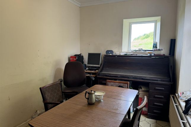 Breakfast Room